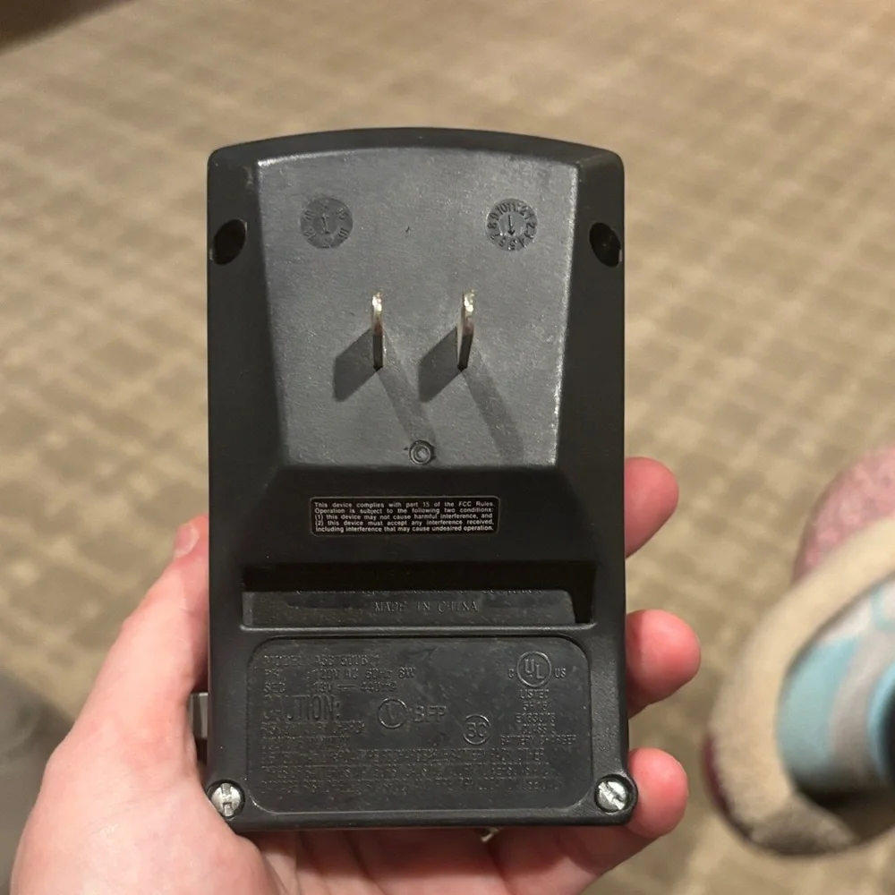 New Bright Black Lithium Ion Charger